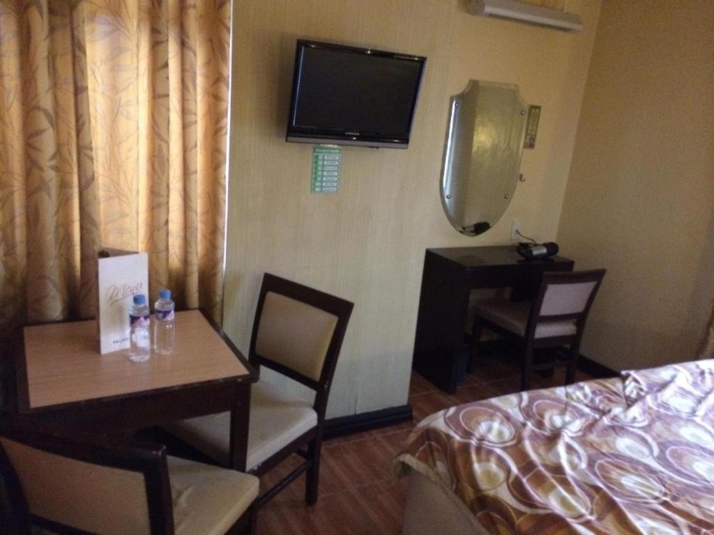 Tuscany Basic Urban Stay Baguio City Extérieur photo